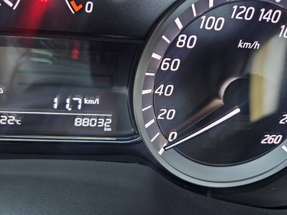 2013 Nisssan Pulsar STS turbo12.jpg